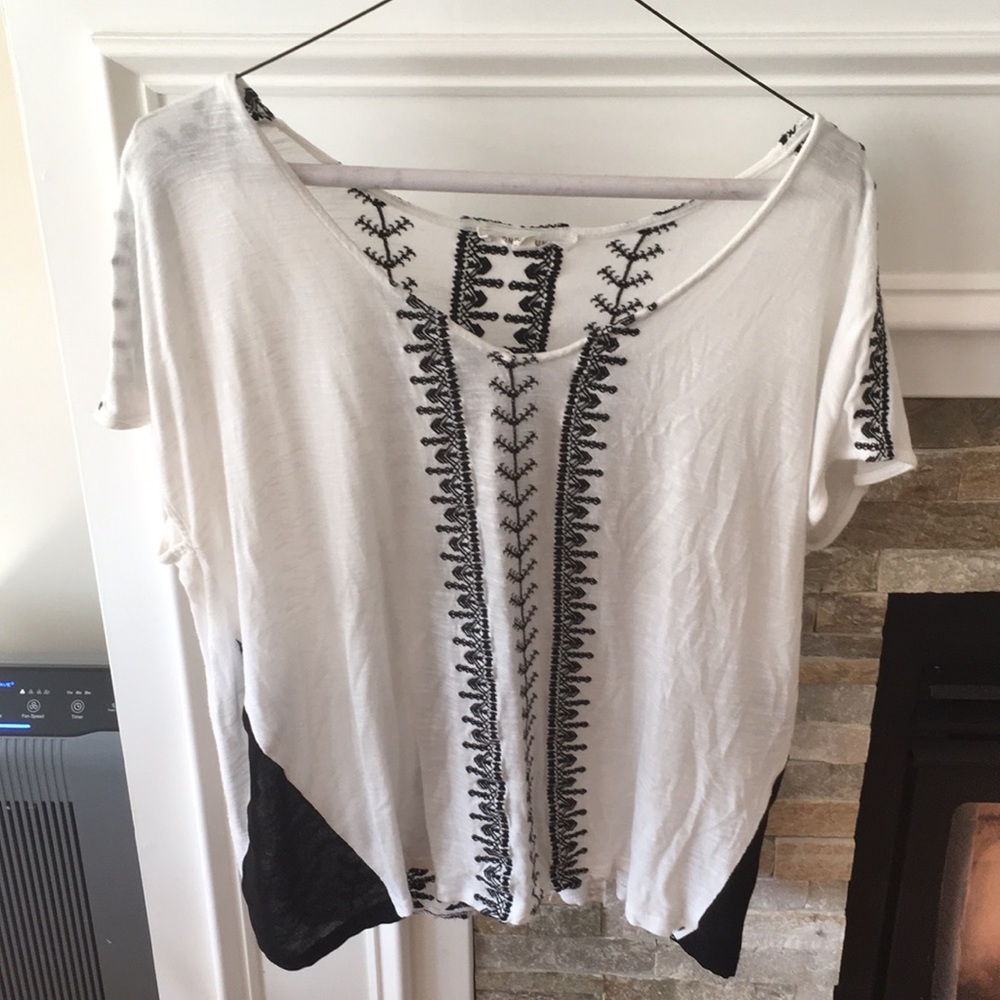 White and black tshirt